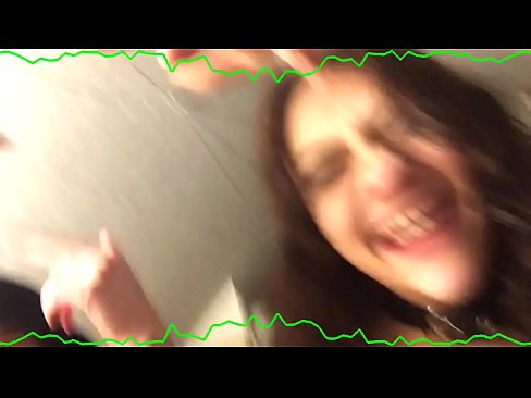 ❤️ צוויי סעקסי ברונעט עמאָציאָנעל הייזעלעך בלייַבן באַסטאַרדס קווערקי הור ❤️ סלוץ ביי אונדז ❌️