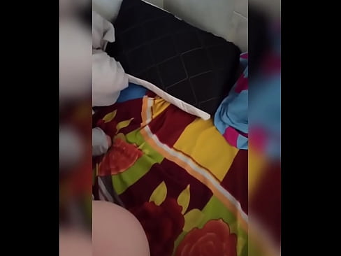 ❤️ מיין צימערמאן בלײַבט אליין אין שטוב ווייל איר מאן גייט אויף וואקאציע און איך נעם די געלעגנהייט איר צו פאקן און אנפילן איר טאָכעס מיט מילך ❤️ סלוץ ביי אונדז ❌️